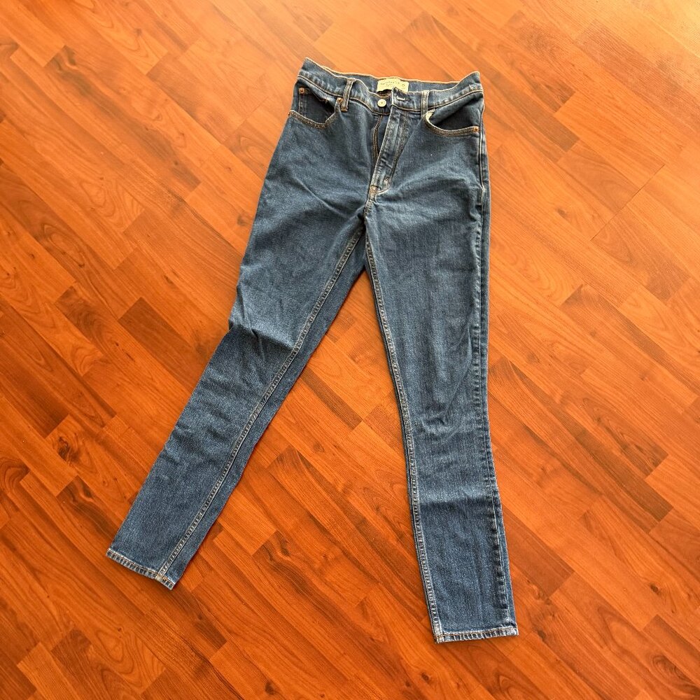 Abercrombie & Fitch Skinny Jeans – Size 25 Extra Long